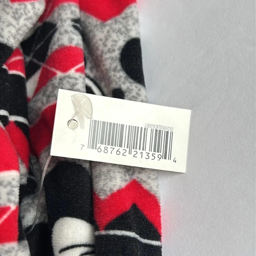 NEW Disney Fleece Mickey Mouse Pajamas - Picture 2 of 9